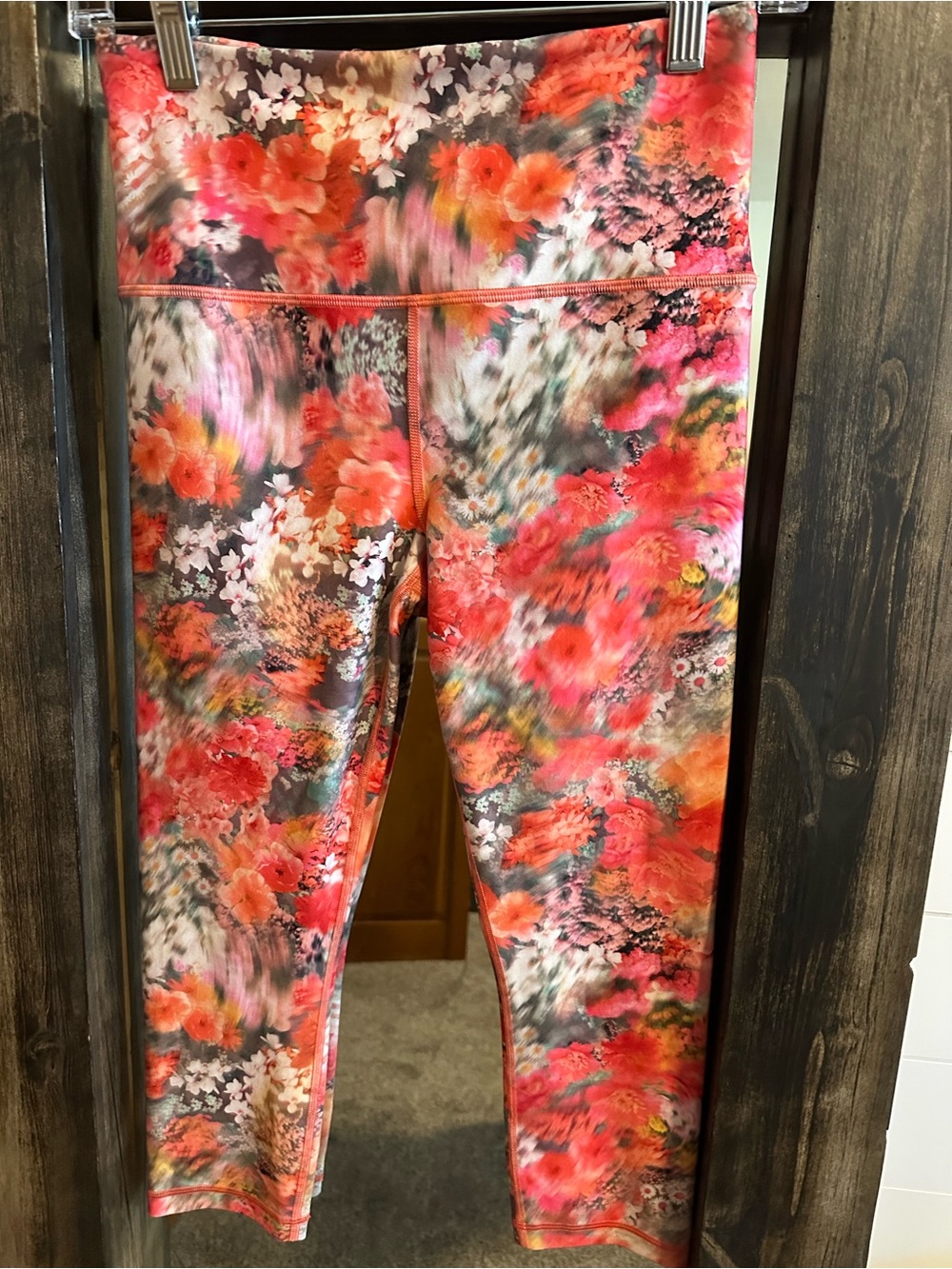 Athleta Elation Capri Leggings Women’s S Floral High Rise Yoga Workout Pilates